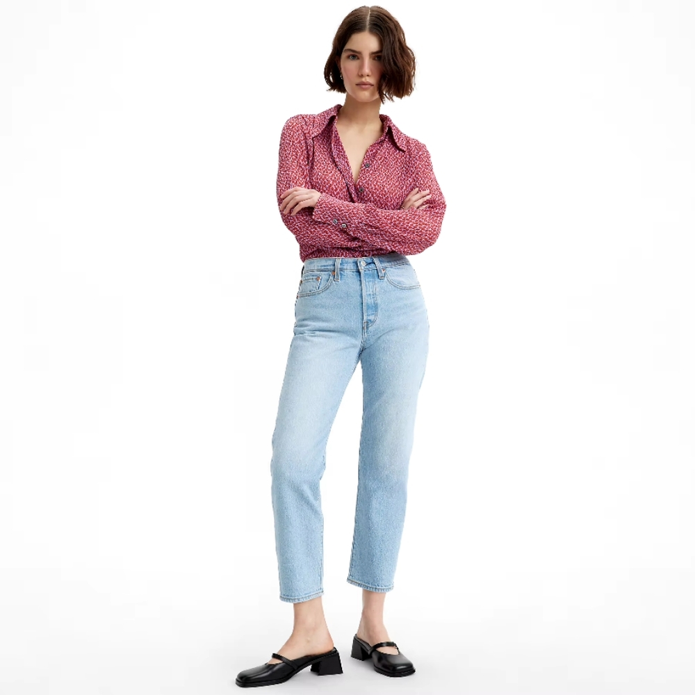 Classic High-Rise Light Blue Women’s Jeans